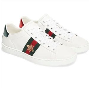 GUCCI Women’s Ace Sneaker with Bee